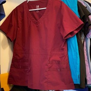 XL scrub top